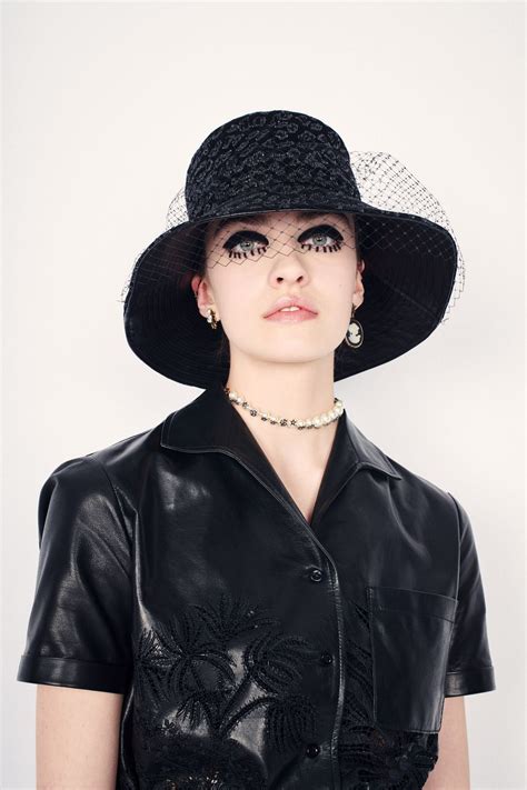 Moda Cappelli 2020: il cappello Dior preferito dalle 